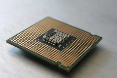 CPU cache hierarchy diagram for an article by Atlanta based Software Engineer, Namir Ahmed